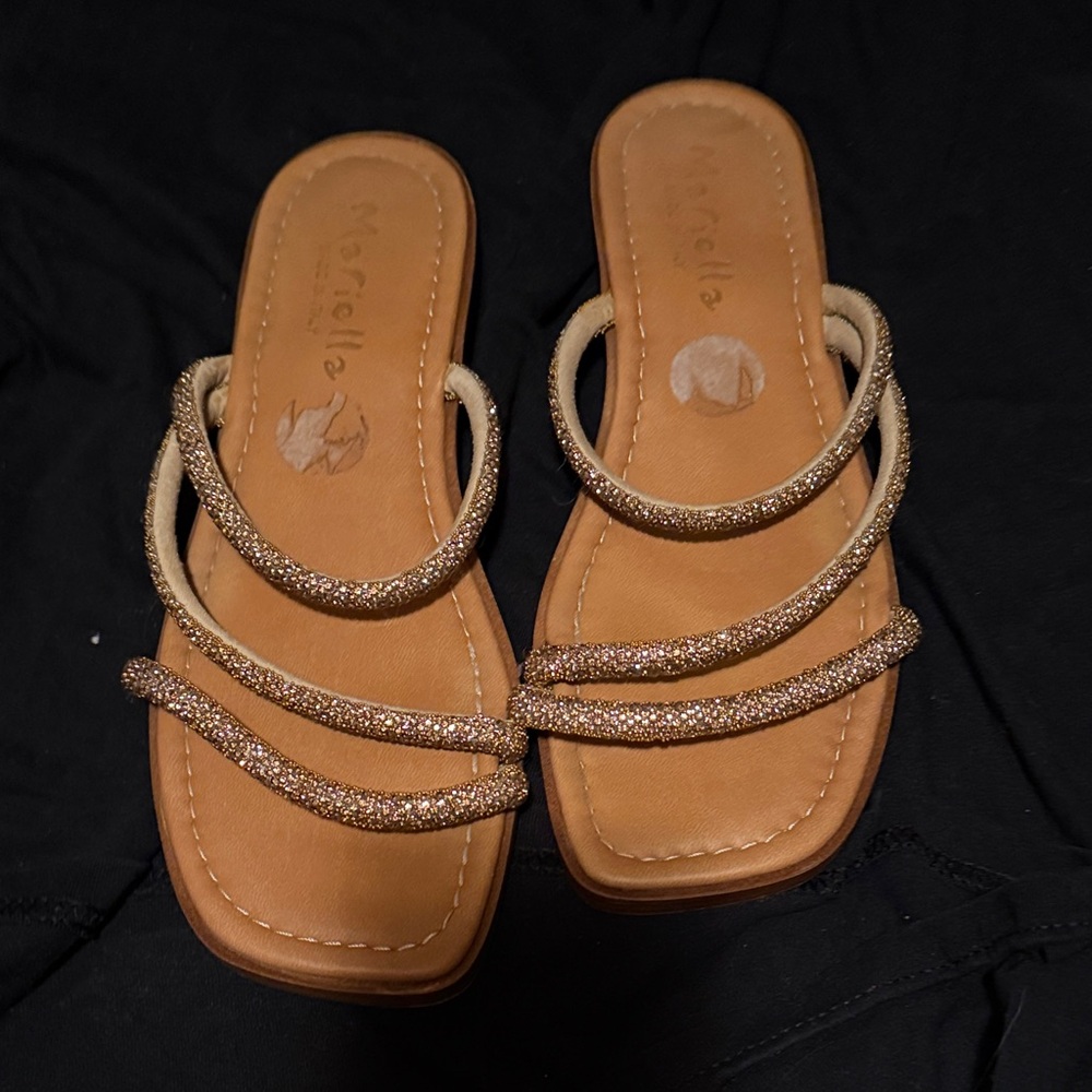 Chic Tan Sandals with Glitter Straps